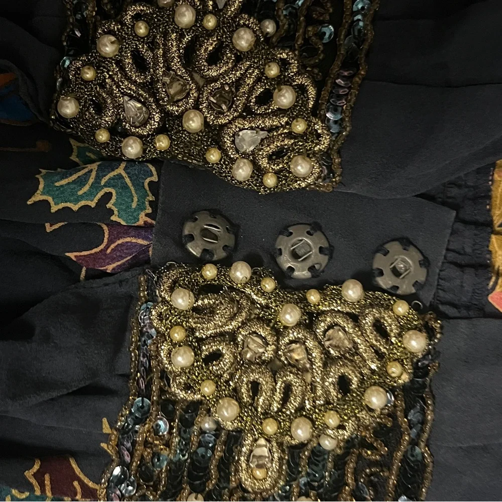 Meghan LA Dark Blue Kimono with Crane and Beaded Belt - Picture 9 of 9